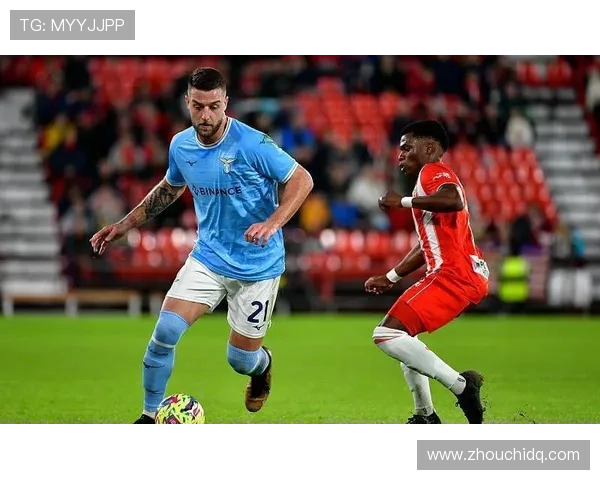 对阵皇马中场：乌加特的对抗能力分析