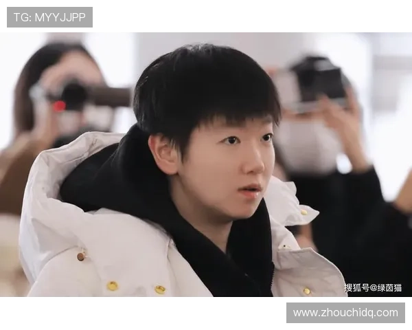 孙颖莎一天喝三杯冰美式，训练完直接睡更衣室？