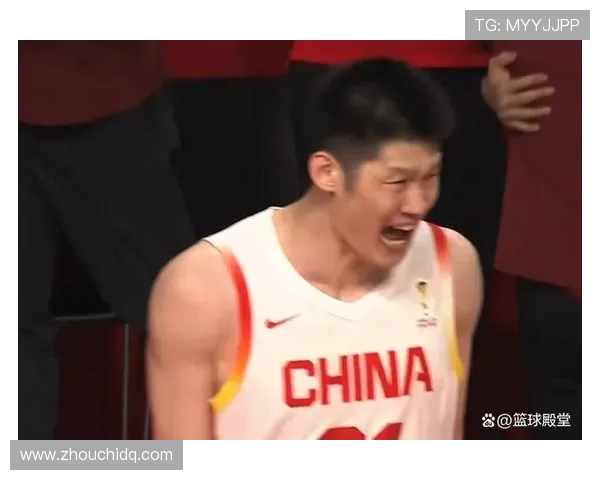 胡金秋这自律程度，连健身房私教都自闭了